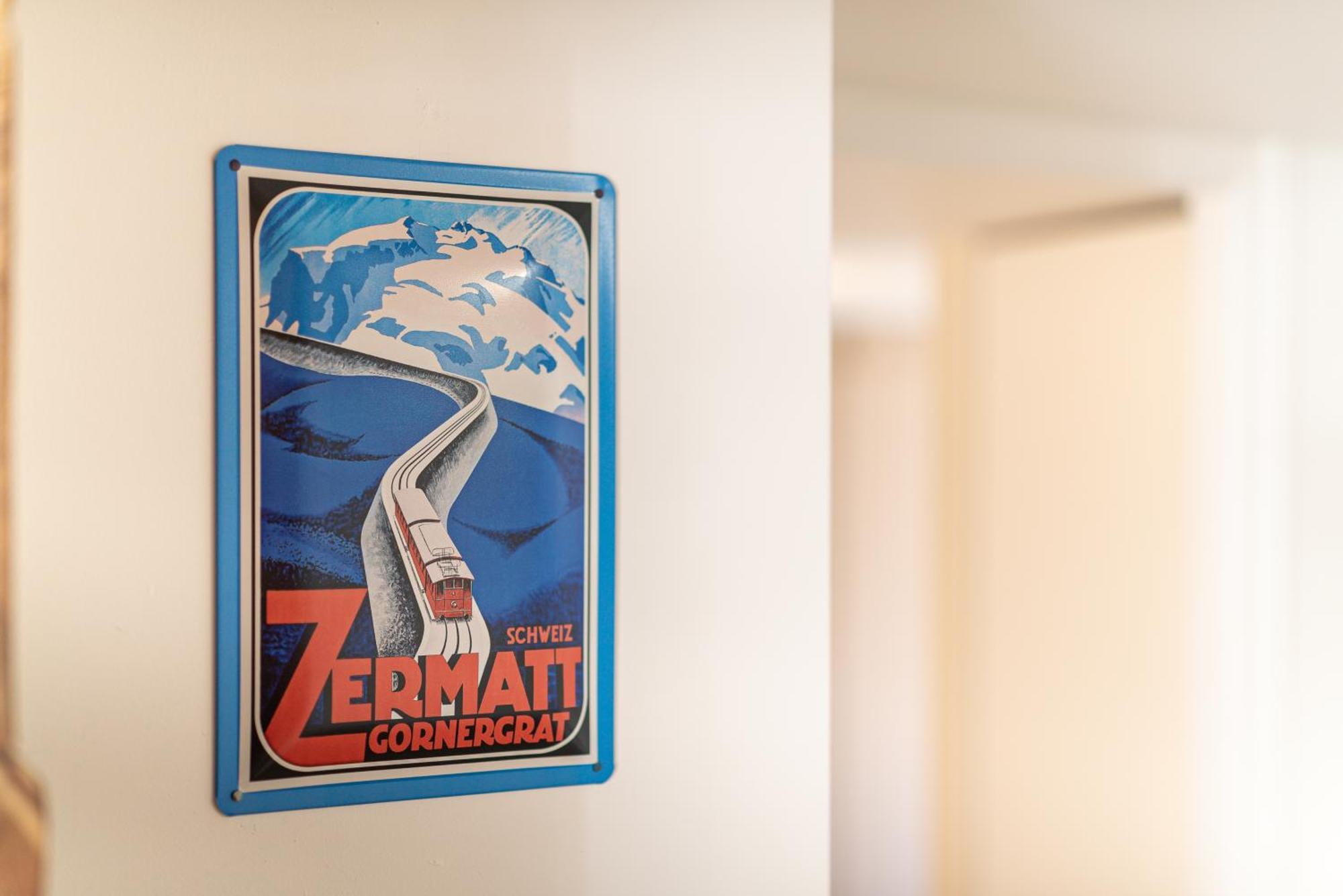 Haus Kirchplatz 4 By Zermatt Premium Apartments Bagian luar foto