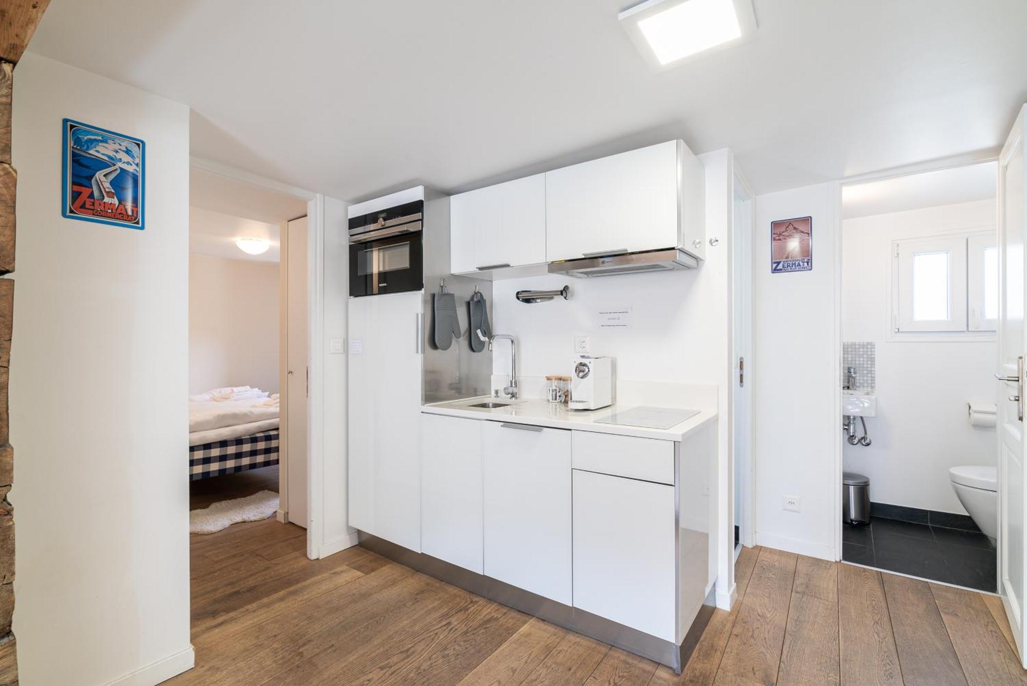 Haus Kirchplatz 4 By Zermatt Premium Apartments Bagian luar foto