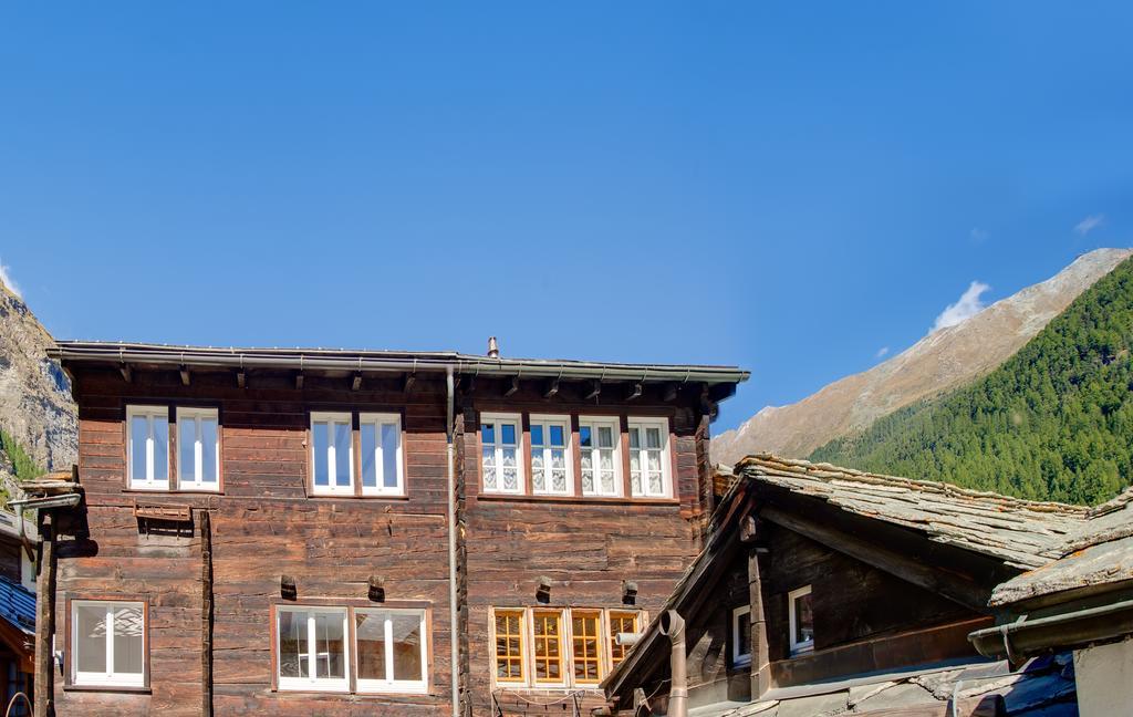 Haus Kirchplatz 4 By Zermatt Premium Apartments Bagian luar foto