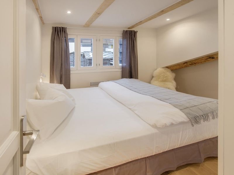 Haus Kirchplatz 4 By Zermatt Premium Apartments Bagian luar foto